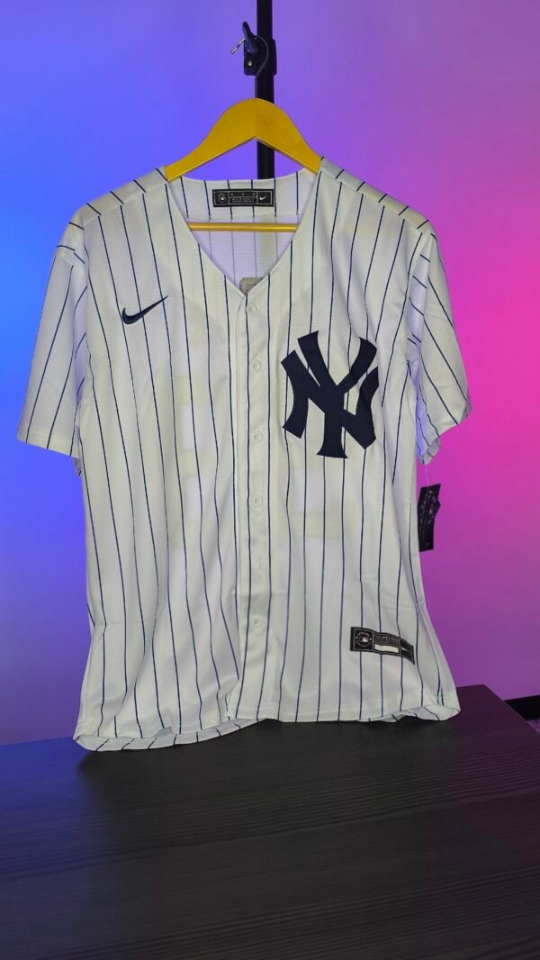 MLB 1