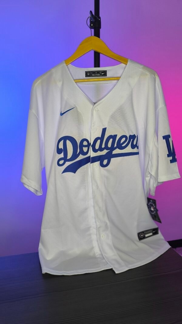 MLB 2