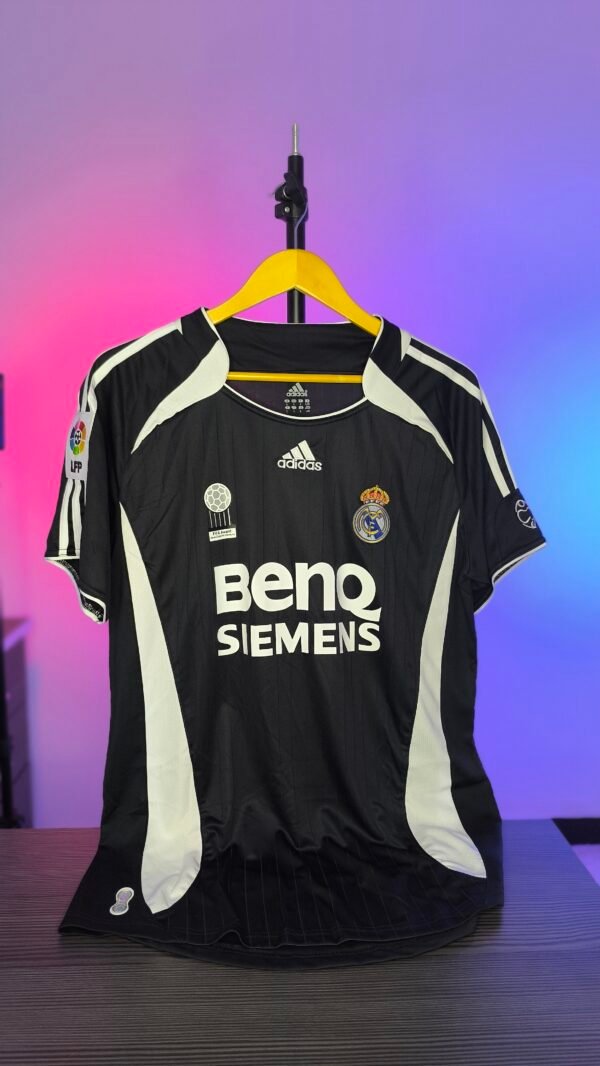 Retro Real Madrid Ronaldo ( 9 )