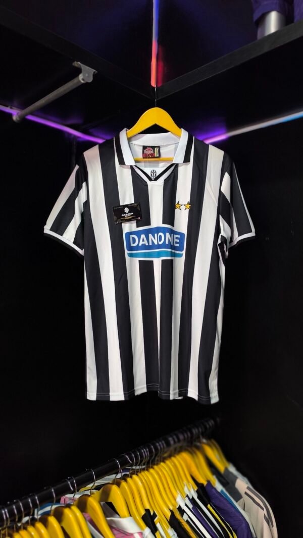 Juventus Retro - Manga Corta