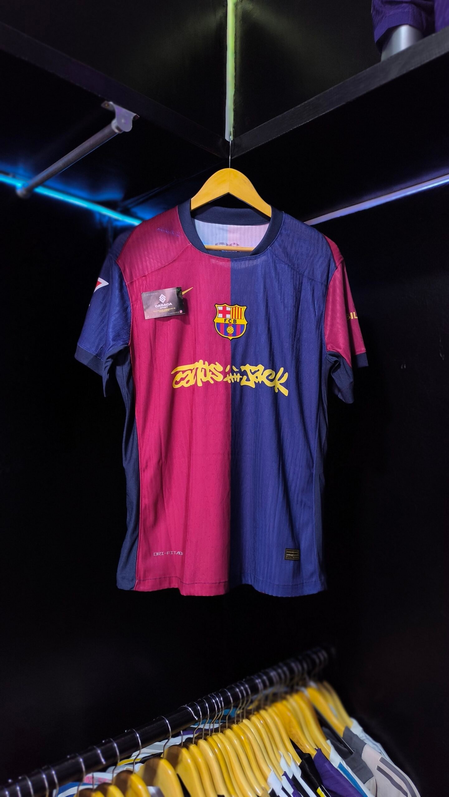 Barcelona Travis 2  - Manga corta