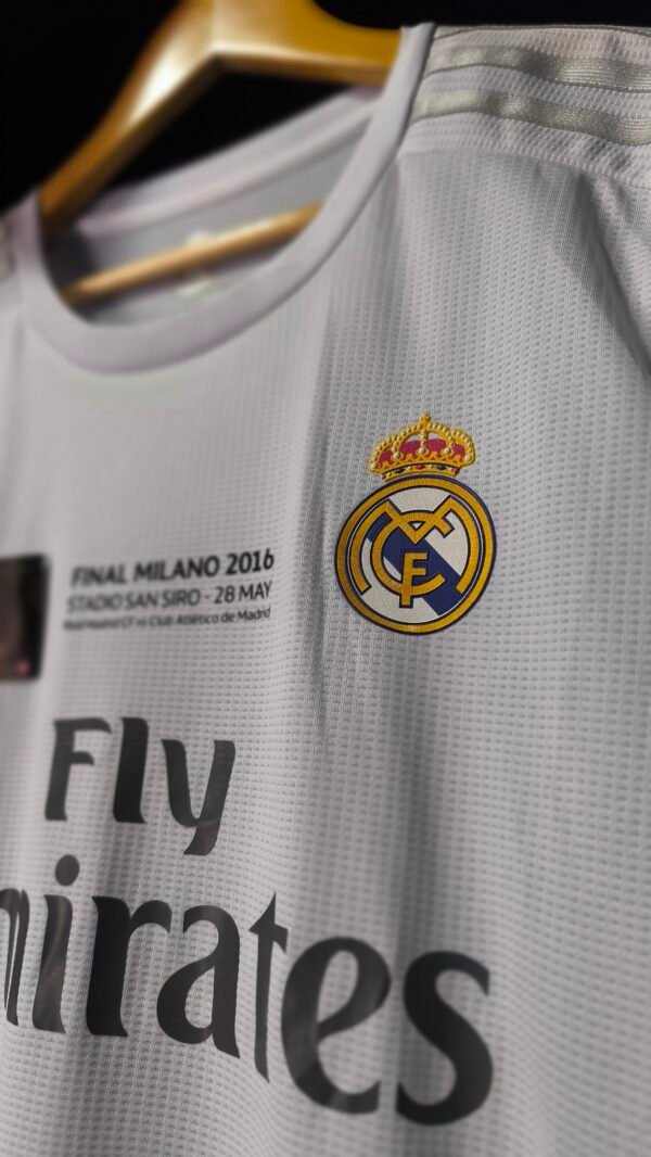 Real Madrid Retro Ronaldo - Manga Corta - Imagen 2